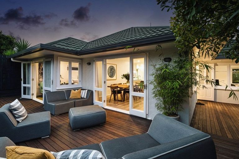 Photo of property in 51 Campbell Road, Mount Maunganui, 3116