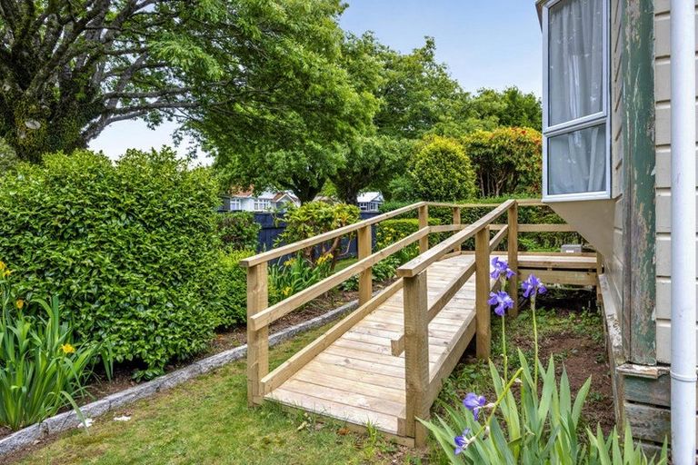 Photo of property in 5 Percy Avenue, Stratford, 4332