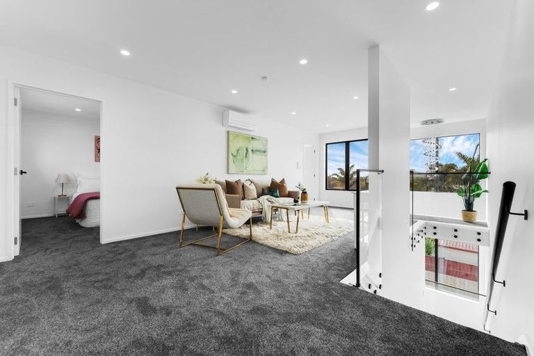 Photo of property in 16a Brandon Road, Glen Eden, Auckland, 0602