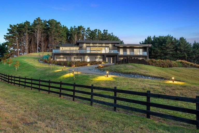 Photo of property in 80 Harakeke Road, Te Horo, Otaki, 5581