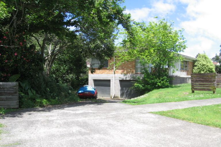 Photo of property in 17 Spring Street, Papatoetoe, Auckland, 2025