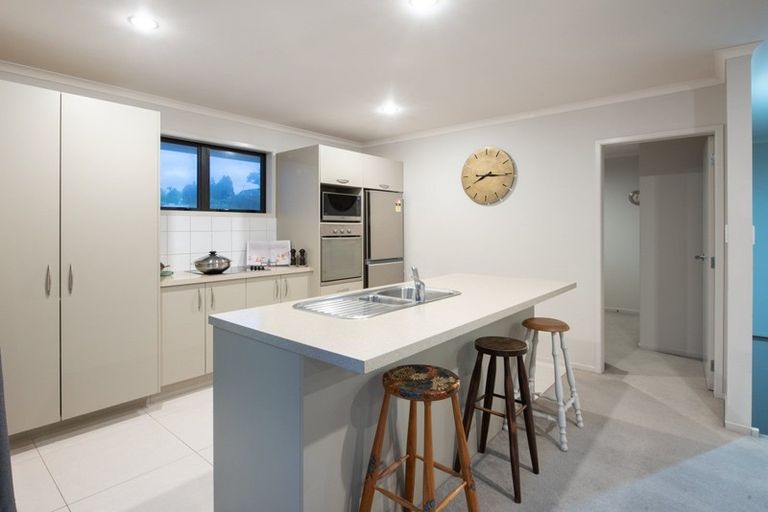 Photo of property in 10 Raptor Way, Welcome Bay, Tauranga, 3175