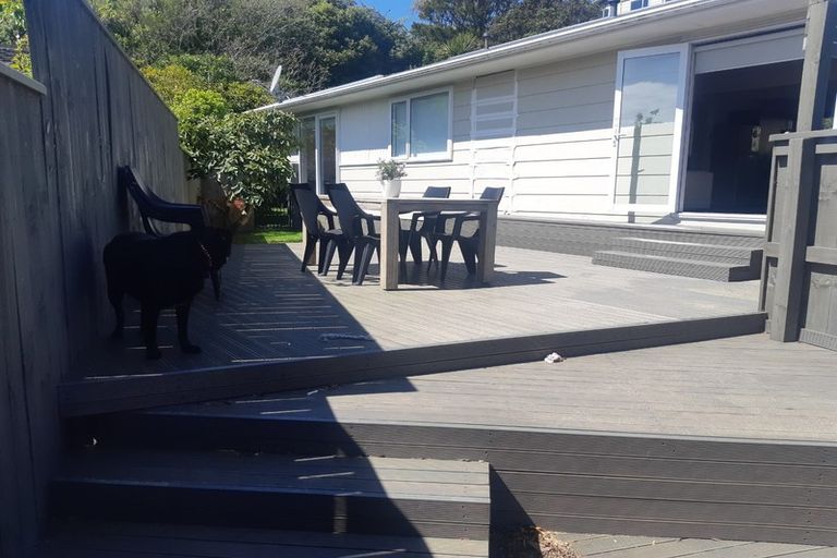 Photo of property in 42 Waipounamu Drive, Kelson, Lower Hutt, 5010