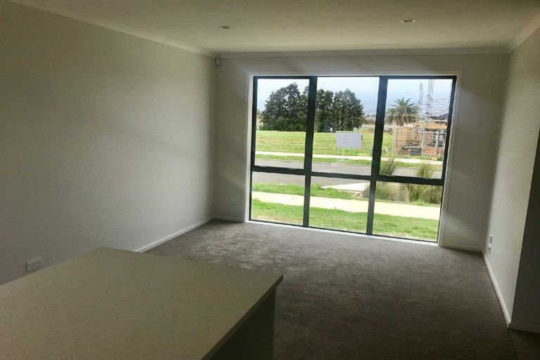 Photo of property in 27 Rainsford Road, Pukekohe, 2120