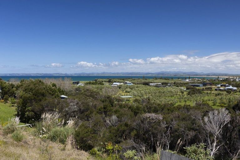 Photo of property in 12 Bay Heights Drive, Karikari Peninsula, 0483
