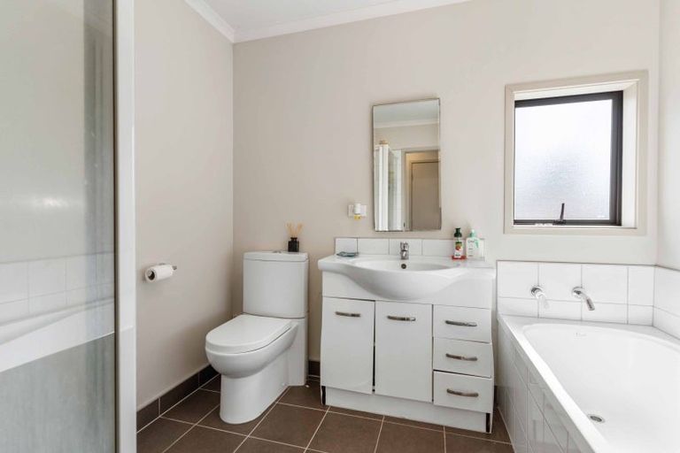 Photo of property in St Claire Village, 65/172 Mcleod Road, Te Atatu South, Auckland, 0610