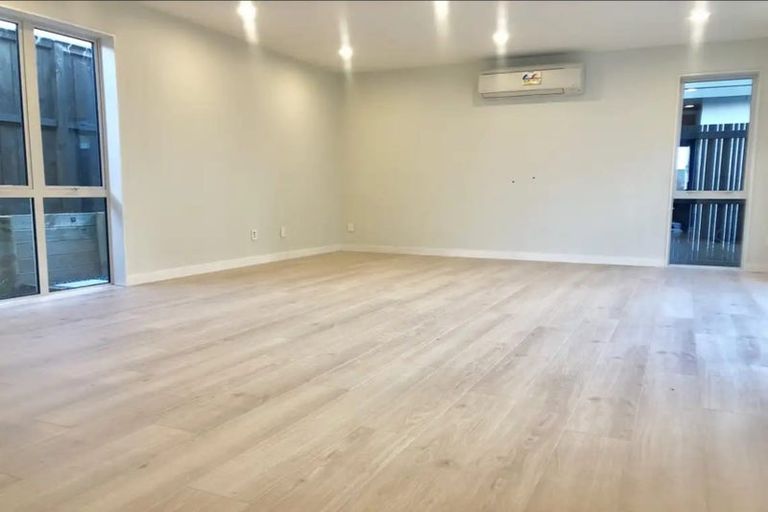 Photo of property in 1 Agnes Court, Silverdale, 0932