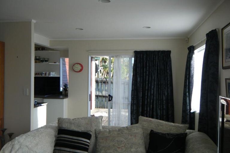 Photo of property in 88 Don Buck Road, Massey, Auckland, 0614
