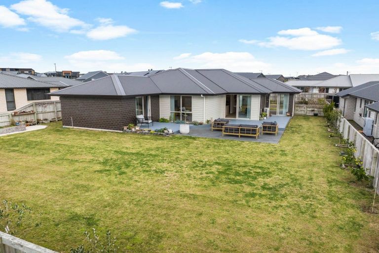 Photo of property in 10 Kara Place, Wharewaka, Taupo, 3330