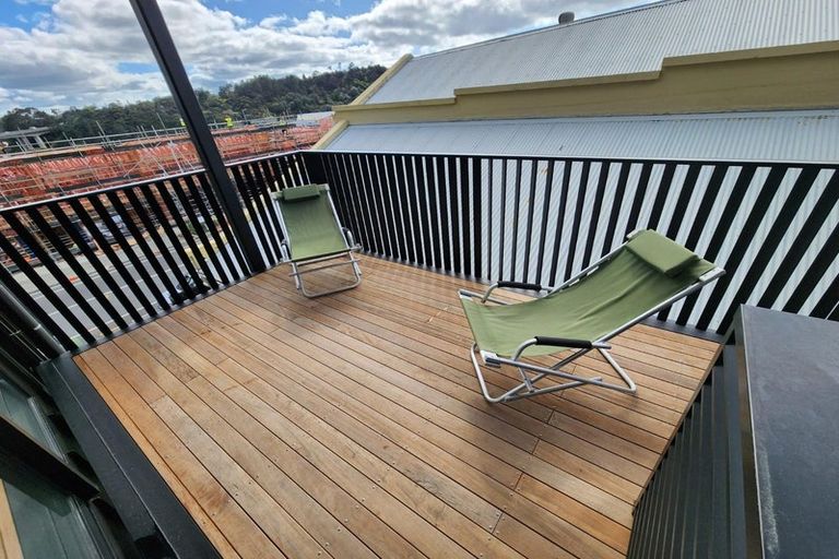 Photo of property in 303/2 Launch Road, Hobsonville, Auckland, 0616