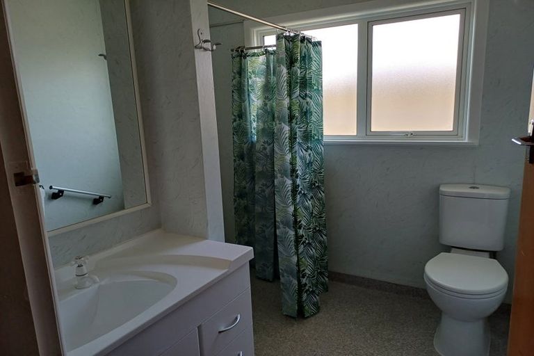 Photo of property in 2 Fergusson Street, Stoke, Nelson, 7011