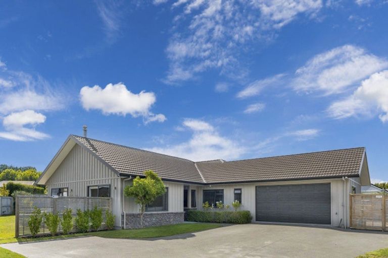 Photo of property in 8 Ernest Kemp Rise, Wharewaka, Taupo, 3330