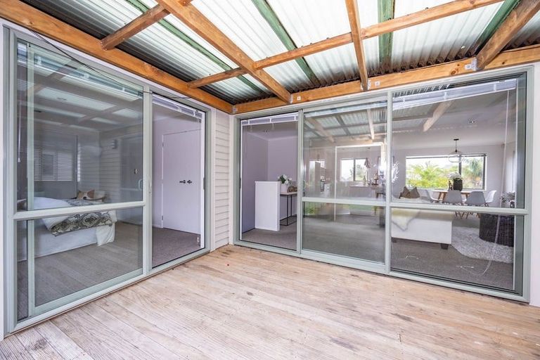 Photo of property in 229 Alec Craig Way, Gulf Harbour, Whangaparaoa, 0930