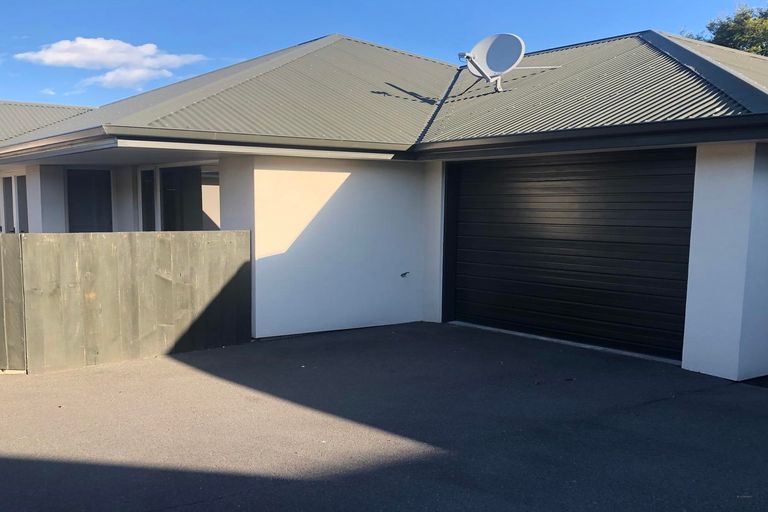 Photo of property in 2/1a Chalmers Street, Highfield, Timaru, 7910