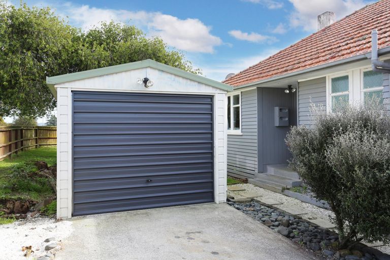 Photo of property in 20 Church Street, Tuakau, 2121