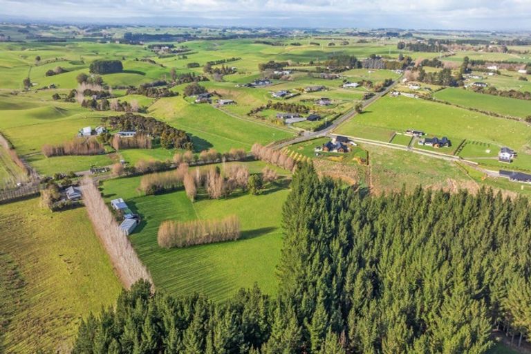 Photo of property in 334 Mount Biggs Road, Halcombe, Feilding, 4779