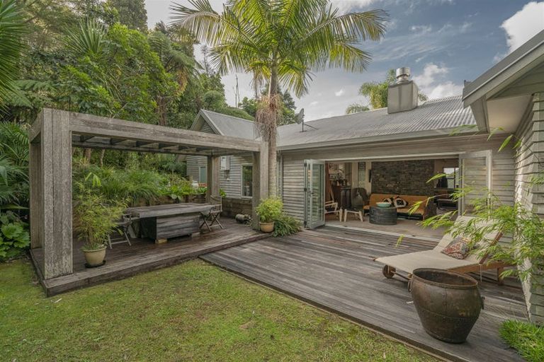 Photo of property in 56 Rewa Rewa Valley, Tairua, 3508