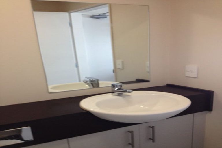 Photo of property in The Peak Apartments, 406/170 Taranaki Street, Te Aro, Wellington, 6011