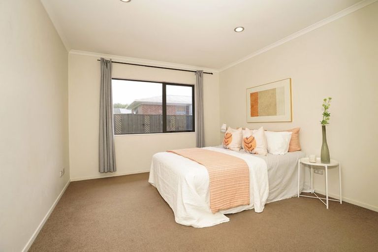 Photo of property in 8 Berkley Avenue, Hillcrest, Hamilton, 3216