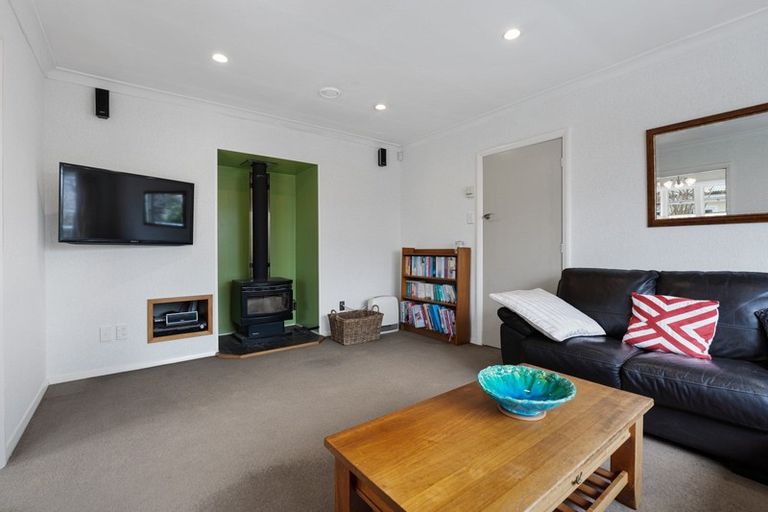 Photo of property in 75 Guy Avenue, Takaro, Palmerston North, 4410