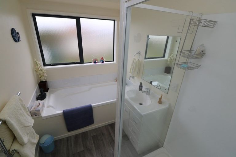 Photo of property in 1 Forbes Road, Foxton Beach, Foxton, 4815