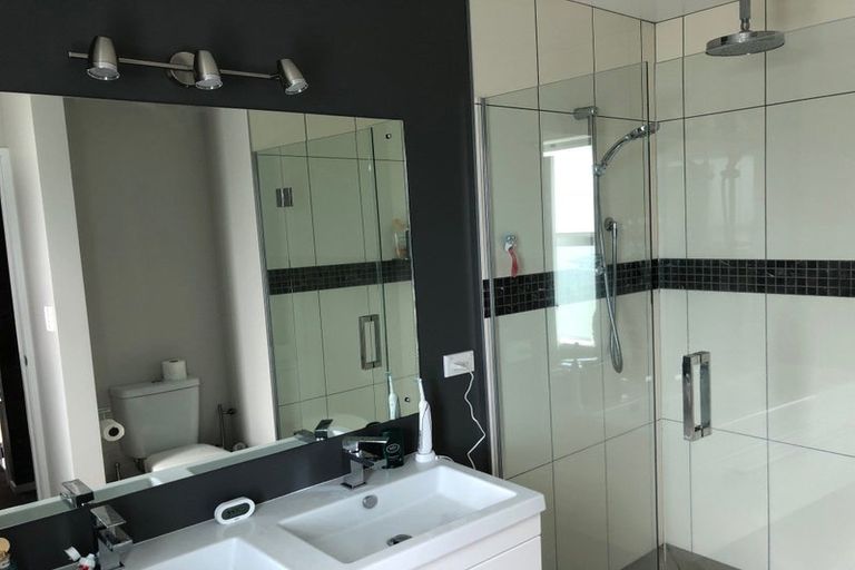 Photo of property in 29 Key West Drive, One Tree Point, 0118