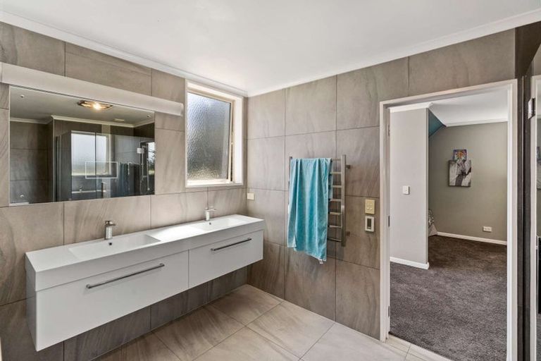 Photo of property in 17 Paisley Road, Flaxton, Kaiapoi, 7691