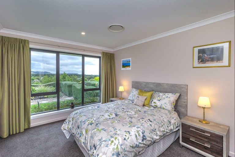 Photo of property in 43 Ohau Terraces, Ohau, Levin, 5570