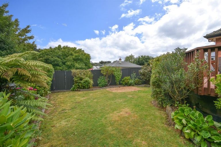 Photo of property in 18 Glenross Street, Glenross, Dunedin, 9011