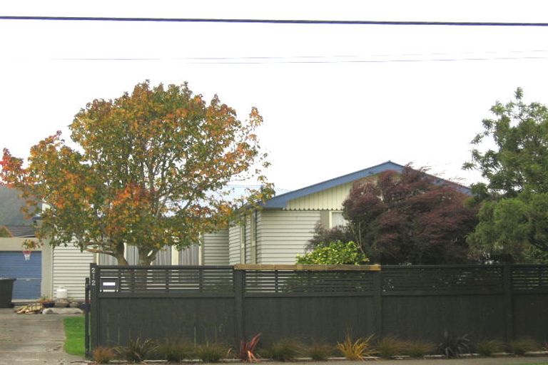 Photo of property in 212 Taita Drive, Avalon, Lower Hutt, 5011