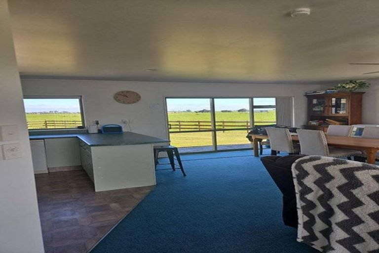 Photo of property in 44 Otaraoa Road, Motunui, Waitara, 4383