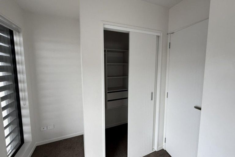 Photo of property in 4/3 Walsh Road, Wainui, 0932