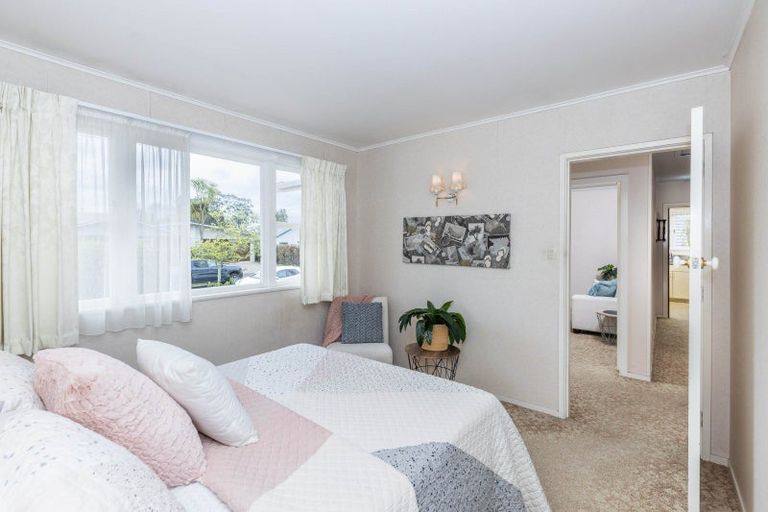 Photo of property in 24 Beverley Crescent, Hillcrest, Hamilton, 3216