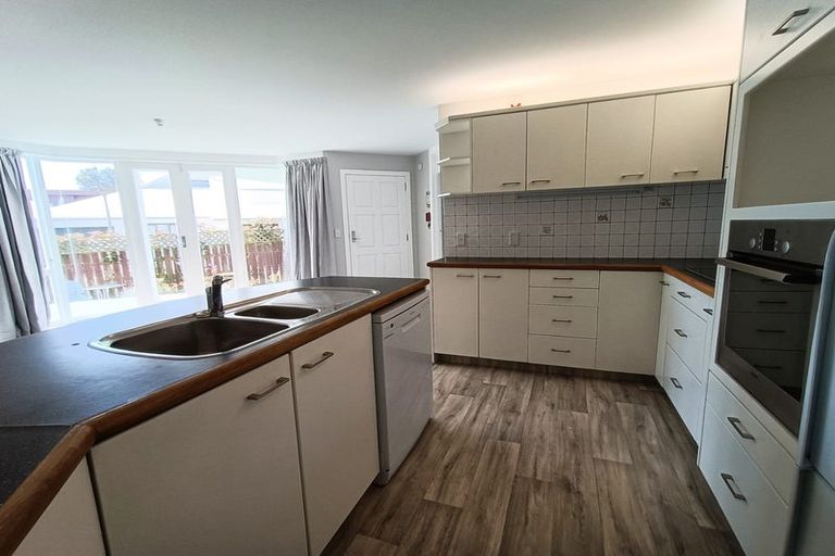 Photo of property in 4c Hatton Street, Karori, Wellington, 6012