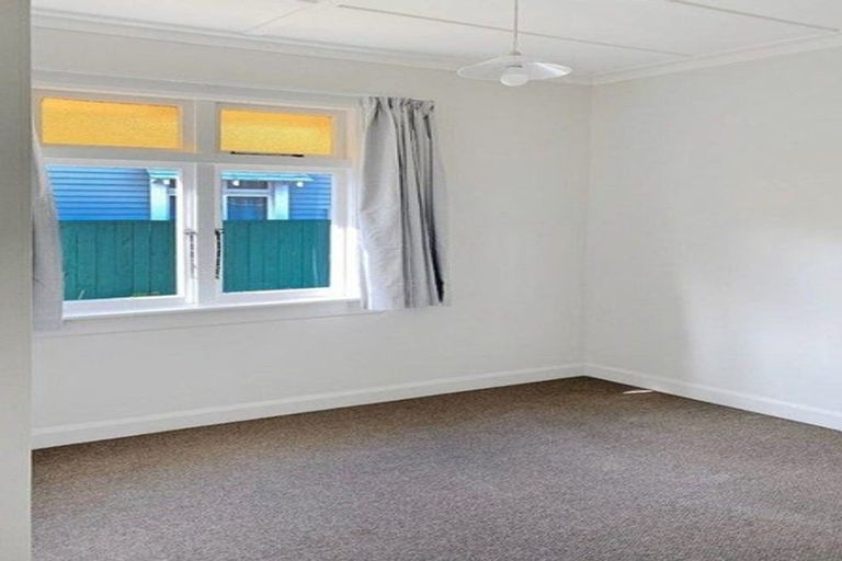Photo of property in 94 Limbrick Street, Terrace End, Palmerston North, 4410