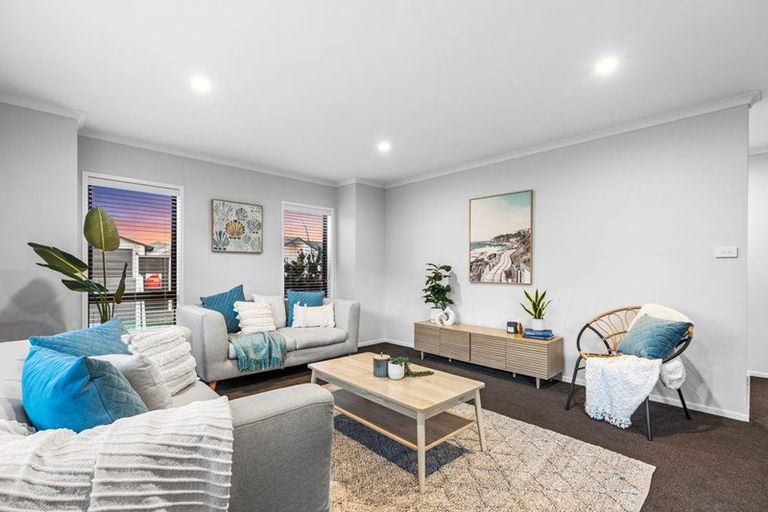 Photo of property in 81 Puhirake Crescent, Pyes Pa, Tauranga, 3112