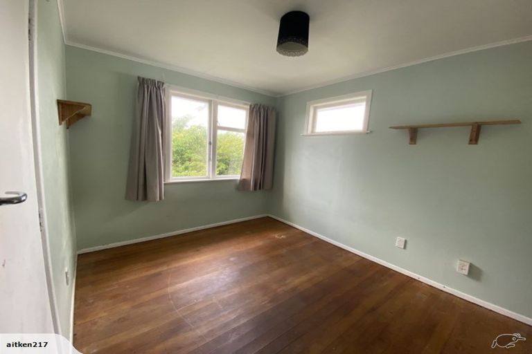 Photo of property in 11 Waiho Terrace, Elsdon, Porirua, 5022