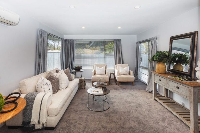 Photo of property in 2/3 Puriri Street, Riccarton, Christchurch, 8041