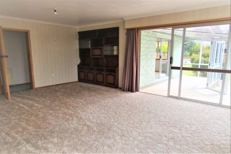 Photo of property in 1 Churchill Place, Waimate, 7924