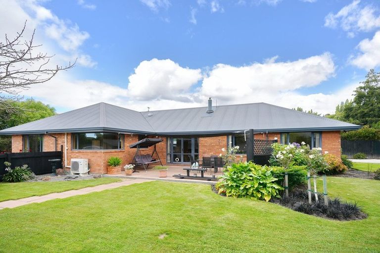 Photo of property in 12 Pearce Place, Kaiapoi, 7630