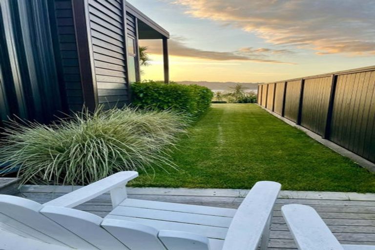 Photo of property in 8 Karapoto Lane, Rainbow Point, Taupo, 3330