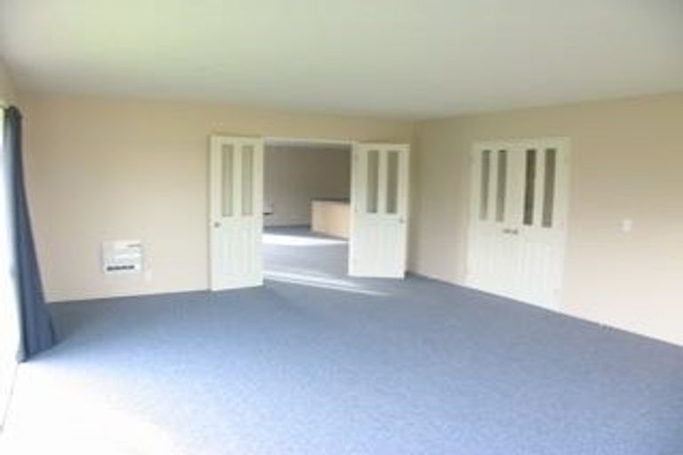 Photo of property in 4 Springwater Avenue, Northwood, Christchurch, 8051