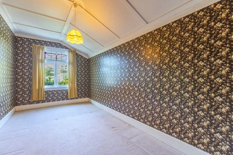 Photo of property in 33a Seapoint Road, Bluff Hill, Napier, 4110