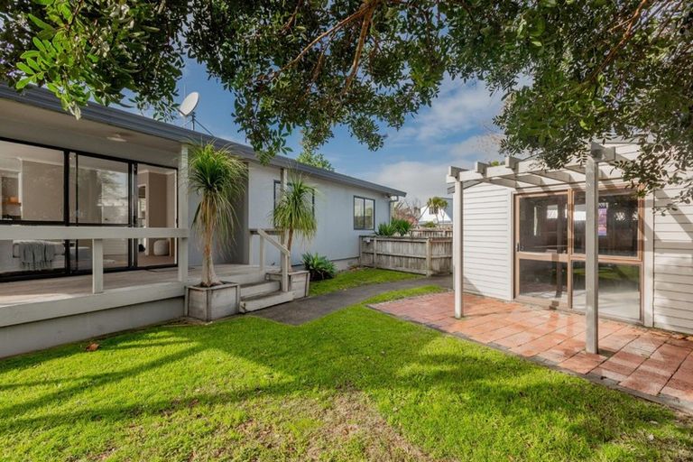 Photo of property in 3 Mackie Place, Papamoa Beach, Papamoa, 3118