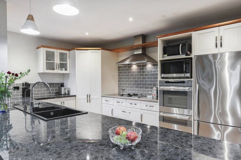 Photo of property in 4 The Stables, Woodend, 7610