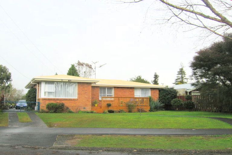 Photo of property in 22 Anthony Crescent, Bader, Hamilton, 3206