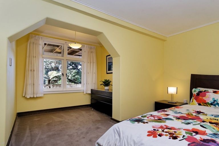 Photo of property in 23 Wood Bay Road, Titirangi, Auckland, 0604