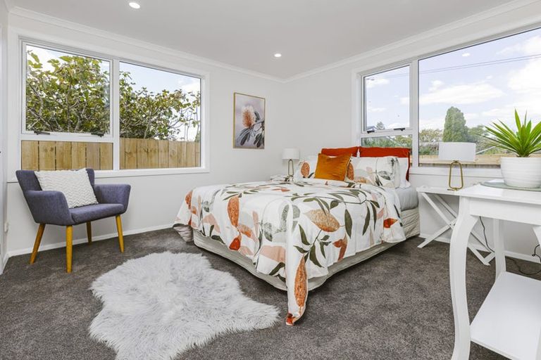Photo of property in 30a Ferguson Street, Manurewa East, Auckland, 2102
