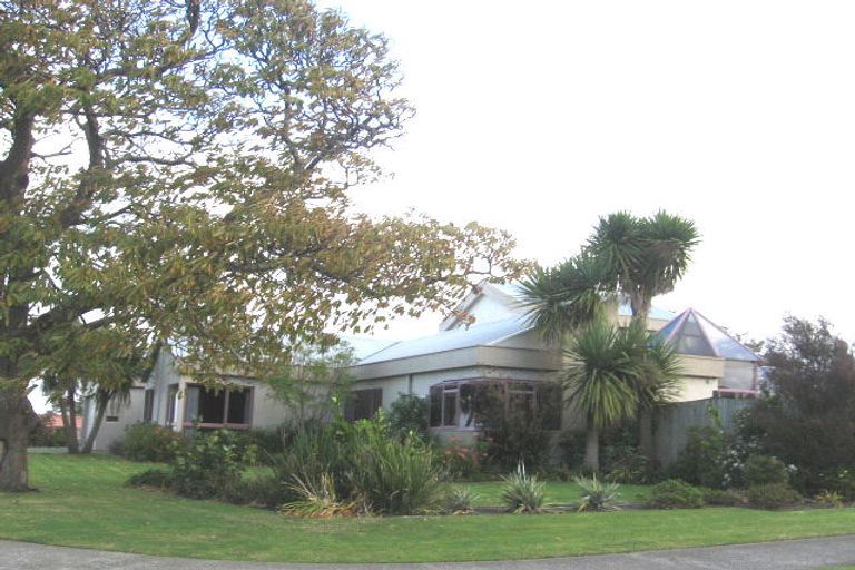 Photo of property in 4 Edmonds Drive, Otamatea, Whanganui, 4500