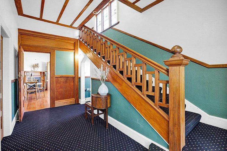 Photo of property in 68 Collins Street, Hawera, 4610